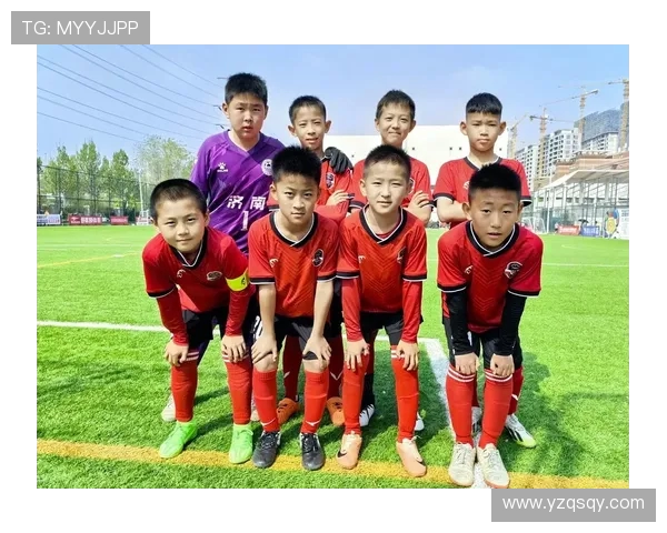 青少年足球夏令营：点燃绿茵梦想的21天蜕变之旅